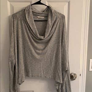 Lightweight cowl neck 3/4 sleeve shirt